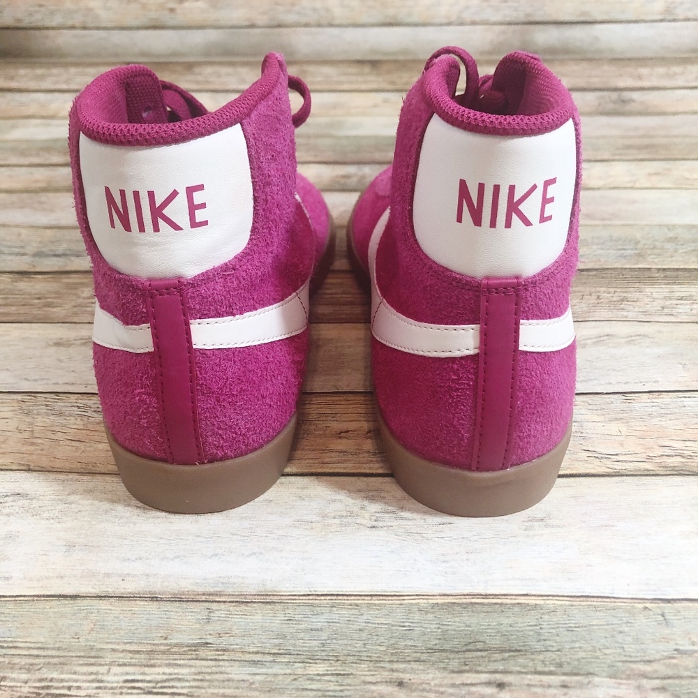 BLACK FRIDAY SALE Nike Blazer Mid Suede (8 & 9.5) - Picture 2 of 7
